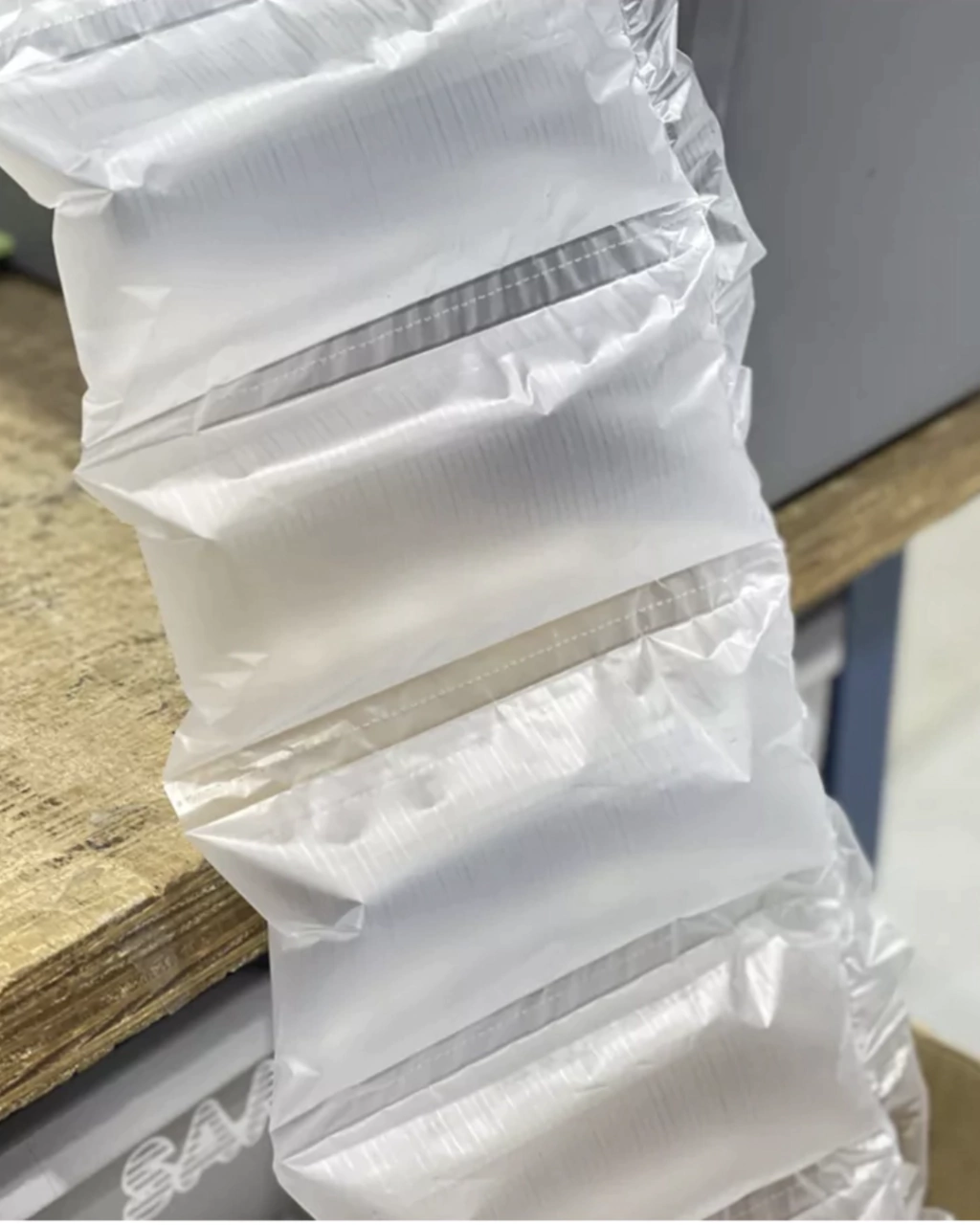 Insuflador gerando almofadas de ar sob demanda